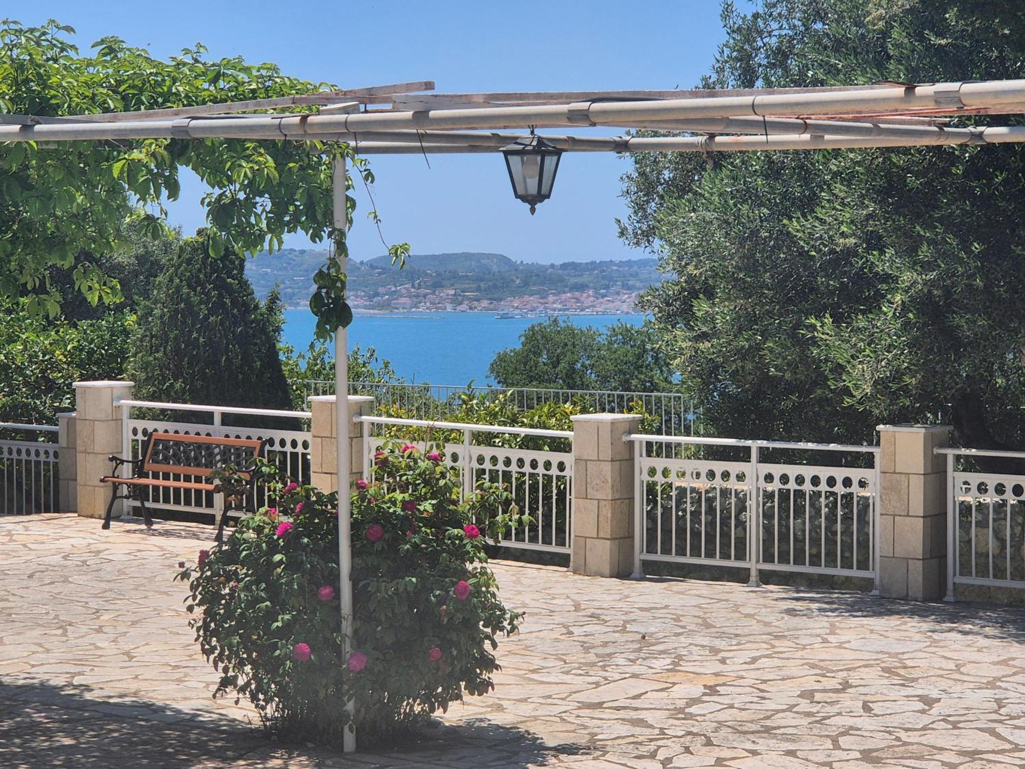 Apartments Marina House Farsa Exterior photo