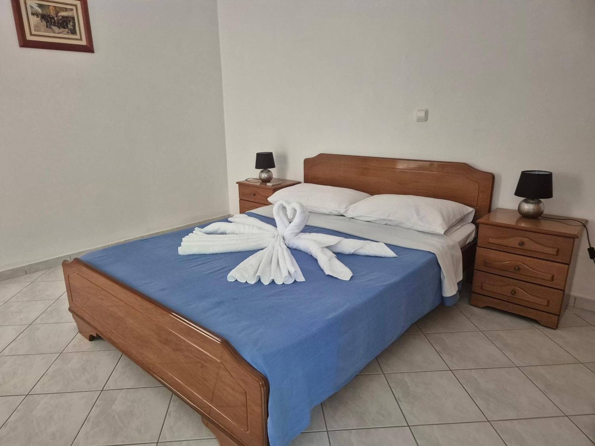 Apartments Marina House Farsa Exterior photo