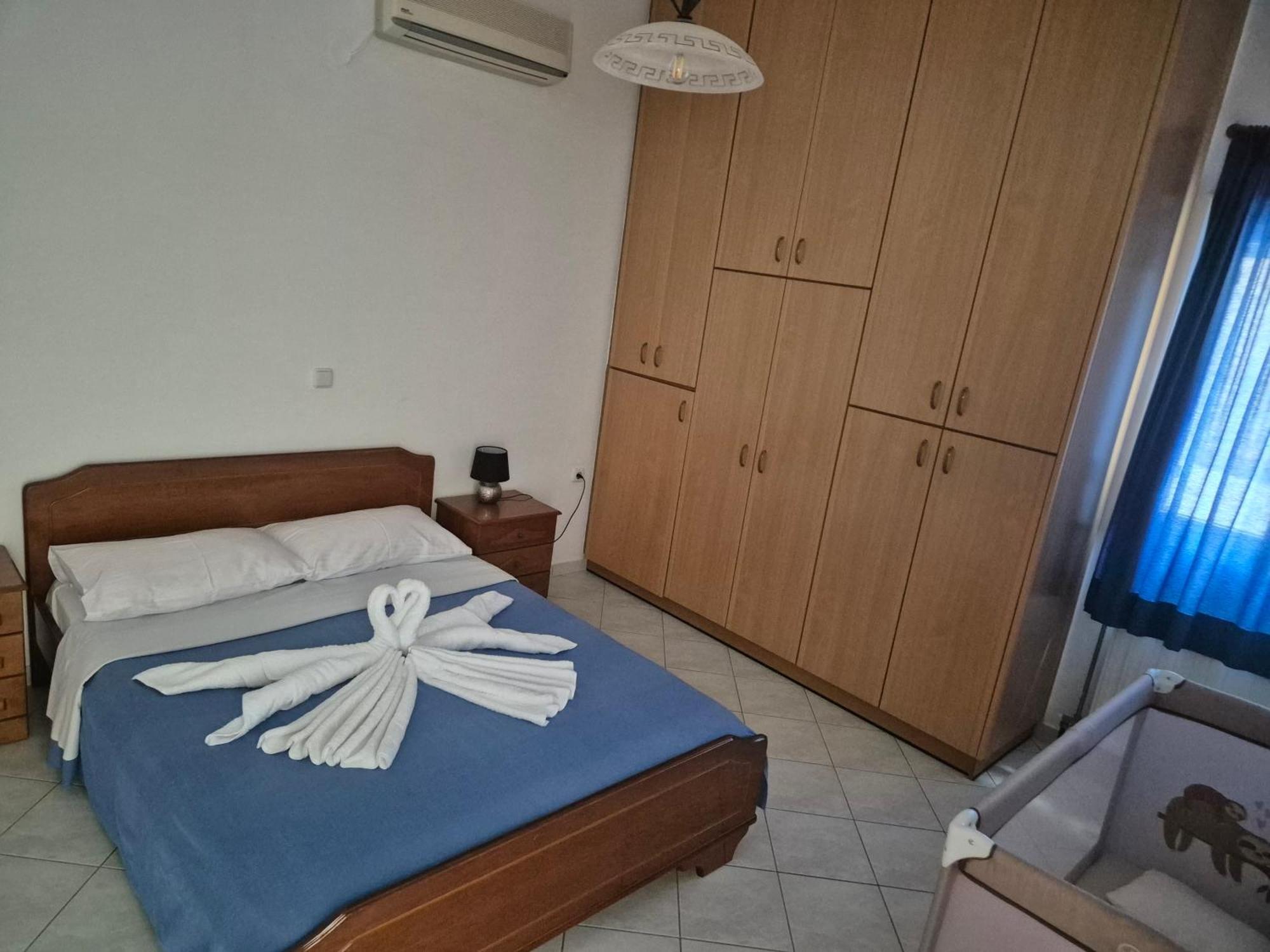 Apartments Marina House Farsa Exterior photo